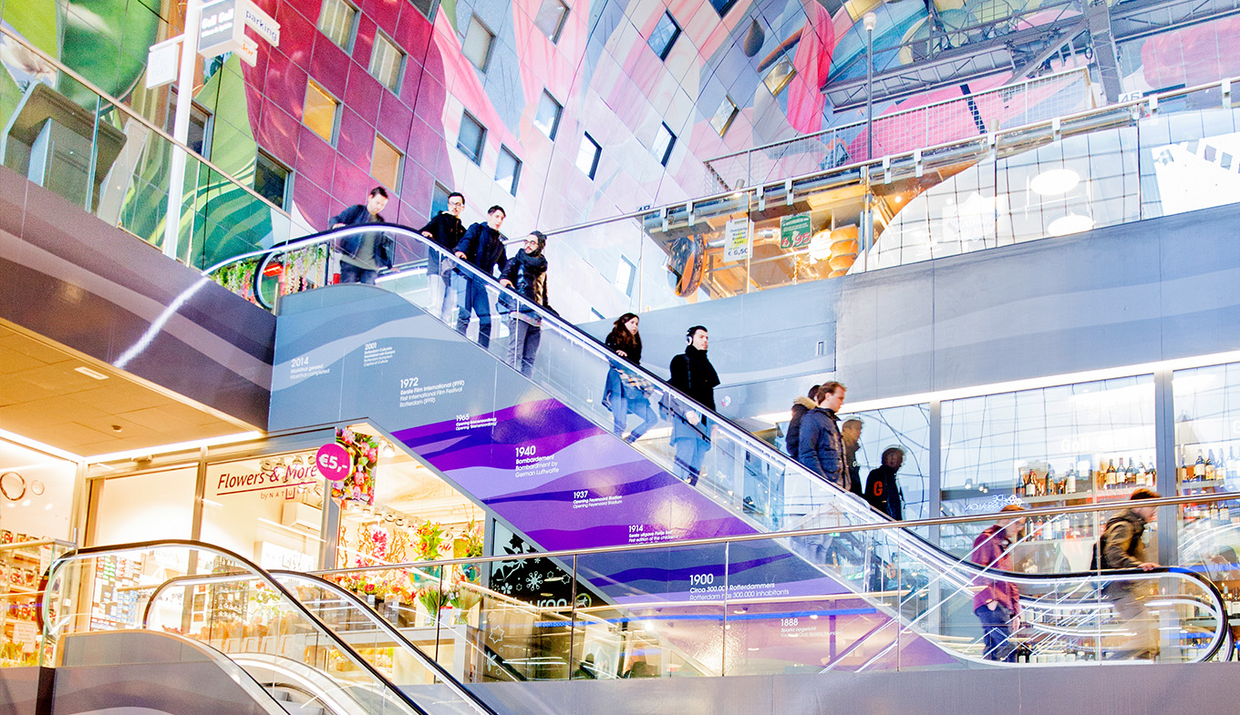 Visitors at Rotterdamse Markthal