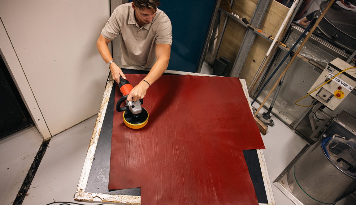 Leather making mangoes at Fruitleather