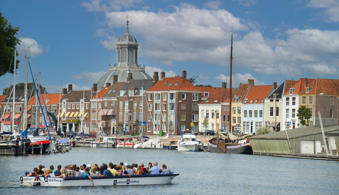 Middelburg by the water