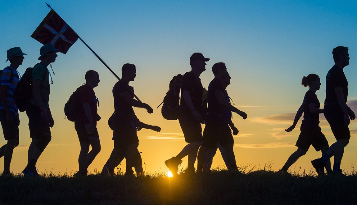 Nijmegen Vierdaagse sunrise Westerkanaaldijk near Heumen