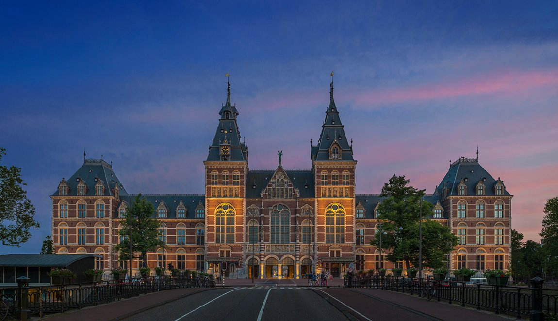 Rijksmuseum Amsterdam exterior